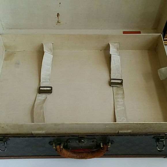 Louis Vuitton suitcase - Picture 7 of 8